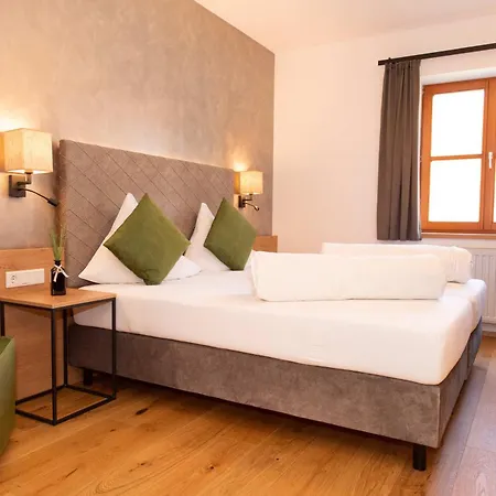 Hotel-restaurant Gruber * بولاو